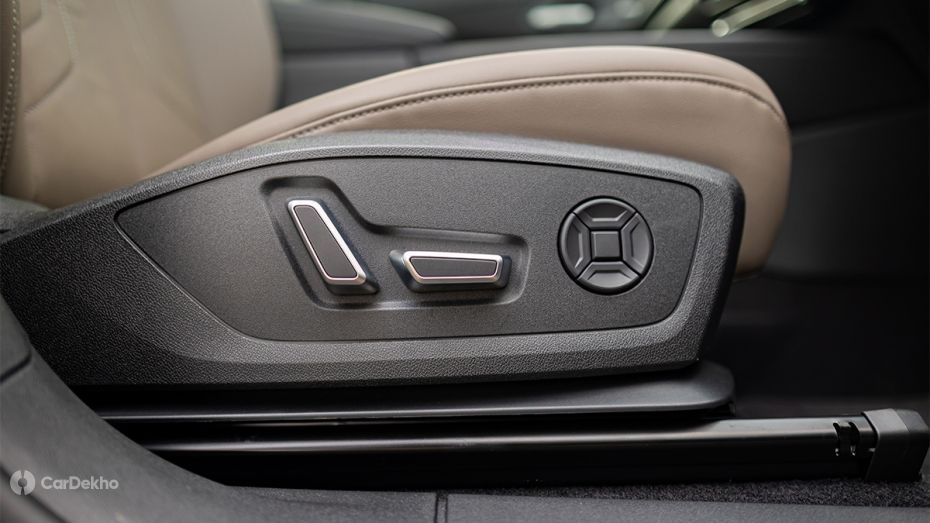 Audi Q3 Front Seat Controls