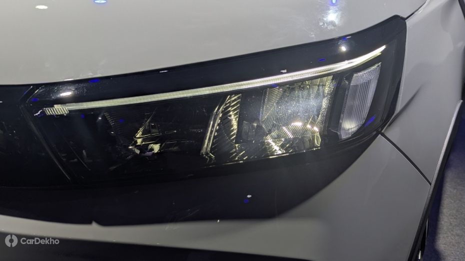Tata Aeris LED Headlamps