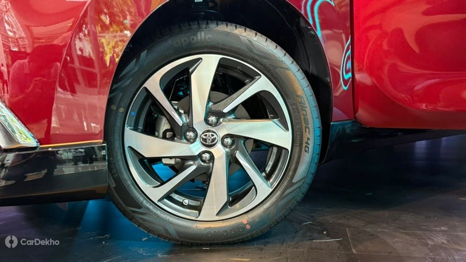2026 Toyota Glanza 16-inch Dual Tone Alloy Wheels 2026 Toyota Glanza 16-inch Dual Tone Alloy Wheels