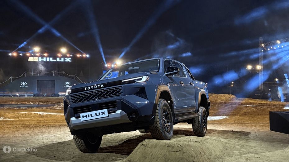 Toyota Hilux Front End