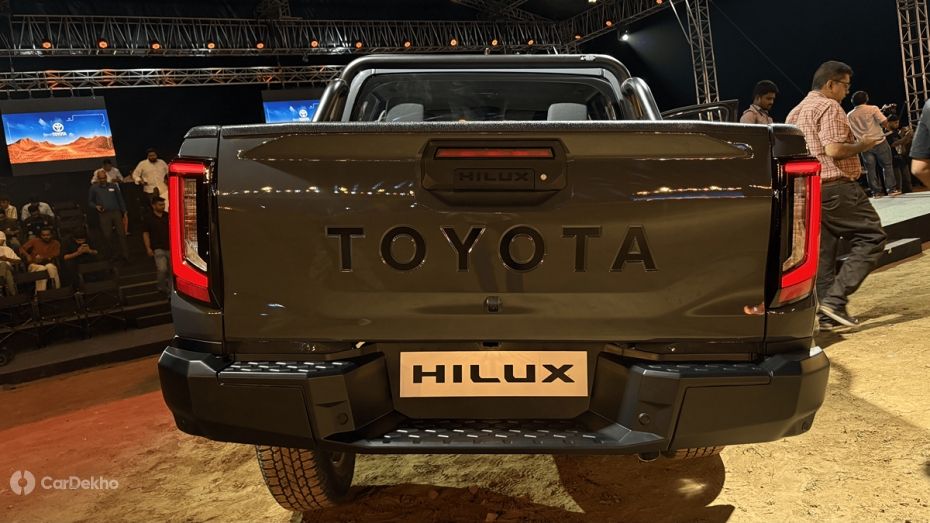 Toyota Hilux Rear End