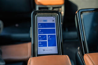 ടൊയോറ്റ വെൽഫയർ റിമോട്ട് control functionalityremote control functionality