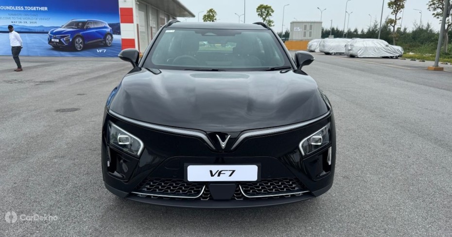 VinFast VF7 front VinFast VF7 front