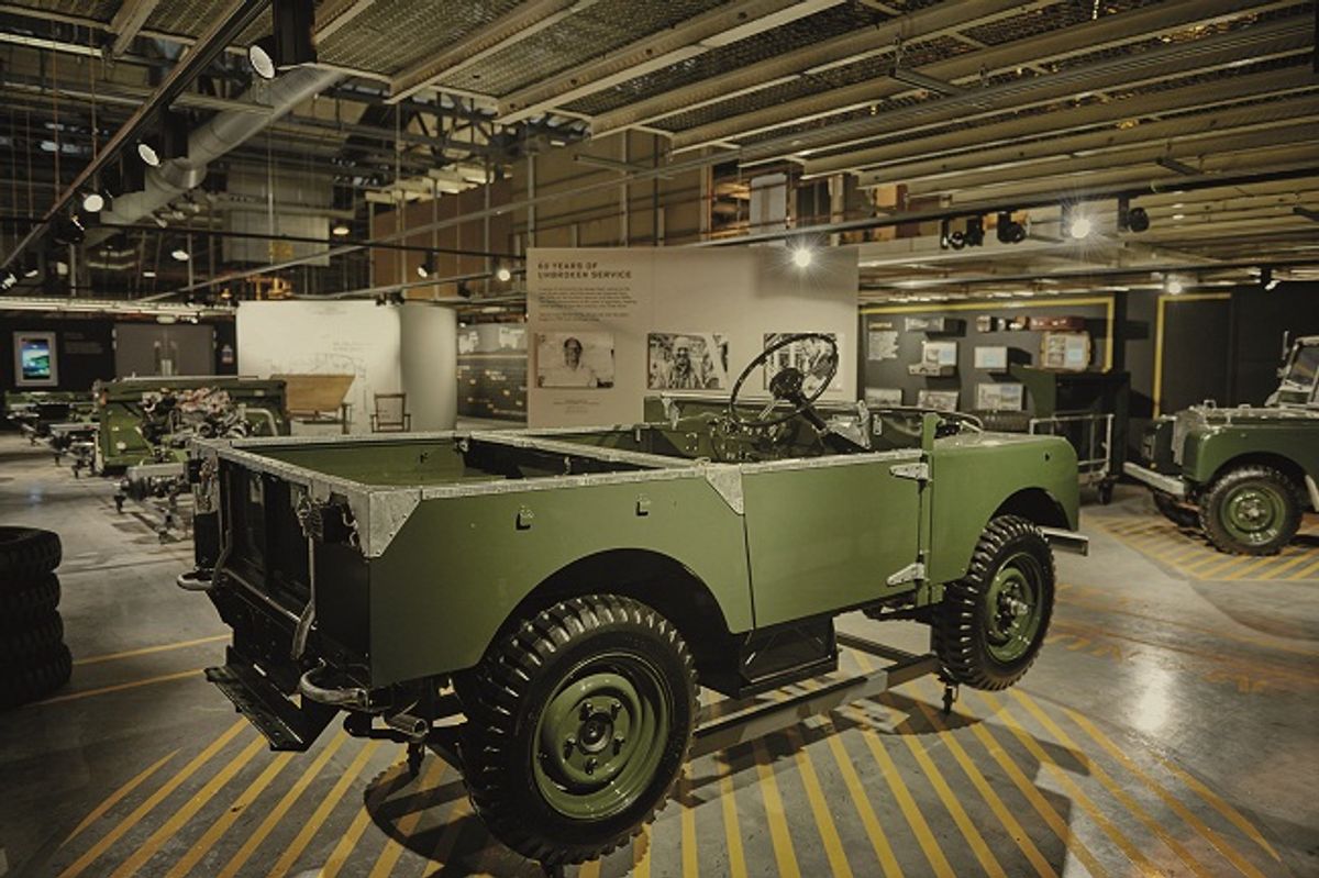 Land Rover Defender Land Rover Defender
