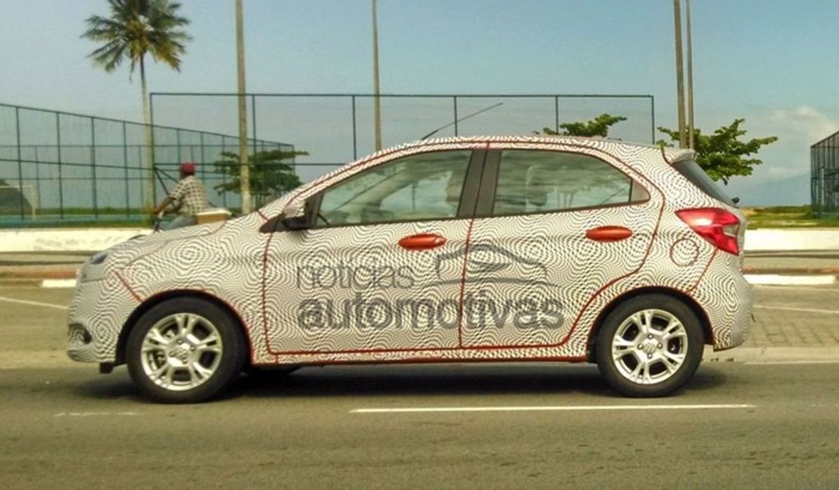 Nex-Gen Figo Hatchback - Camouflaged Side Profile Nex-Gen Figo Hatchback - Camouflaged Side Profile