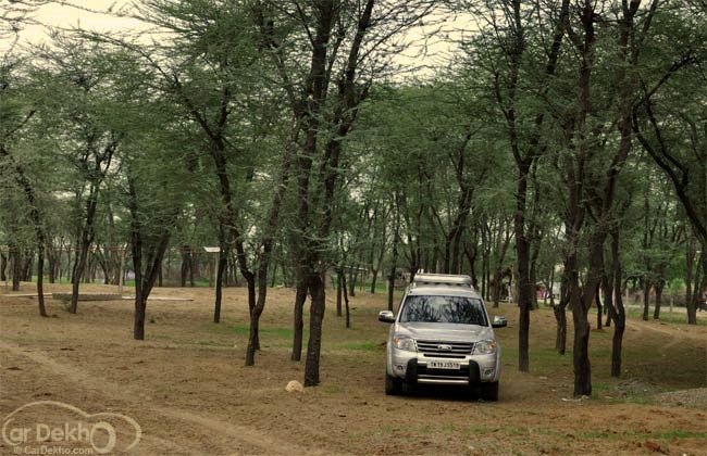 Ford Endeavour