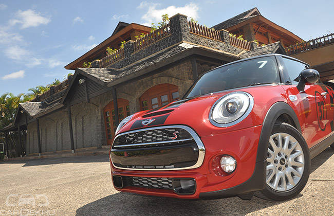 Mini Cooper SE Charged edition launched, priced at Rs 55 lakh - India Today