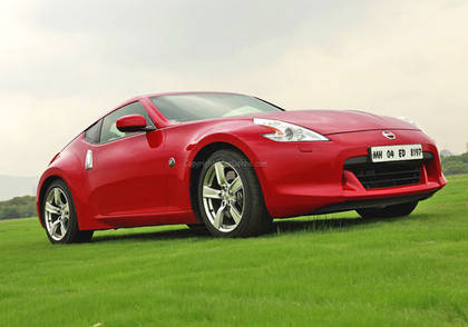 Nissan 370Z Price, Images, Mileage, Reviews, Specs