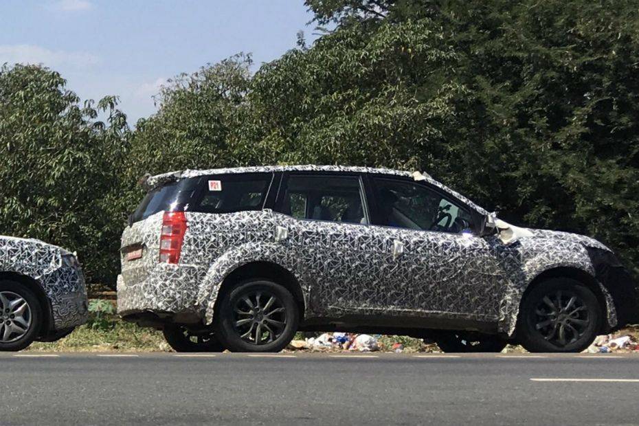 2018 Mahindra XUV500 Facelift 