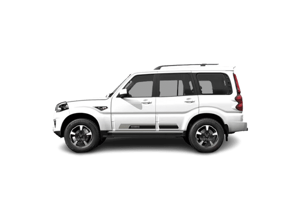 Built for the buyer who wants raw presence and a torquey diesel that laughs at bad roads. The plasticky cabin and thin safety kit are the price of that old-school swagger.
